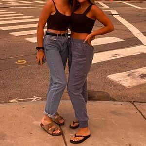 american eagle joggers